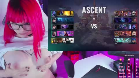 Snapshot of yumi_youkai chatting on 12-16-24, 03:00 Yumi 3 online show from 12-16-24, 03:00