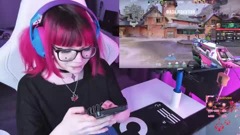 Yumi 3 online show from 04-15-26, 08:20