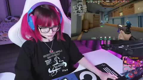 Yumi 3 online show from 04-26-26, 03:32