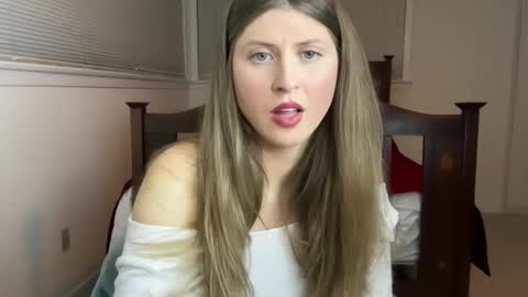 yumiandwolf online show from 12-01-25, 01:21