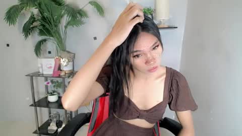 CALL ME YUMLEXX online show from 07-25-26, 08:01