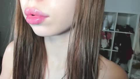 Snapshot of yumm__ chatting on 12-27-24, 10:01 Im away next stream September 10 at 1400 Moscow time online show from 12-27-24, 10:01