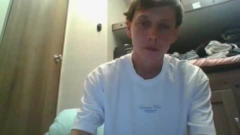 Snapshot of yummy_bootyy chatting on 11-14-25, 10:51 yummy_bootyy online show from 11-14-25, 10:51