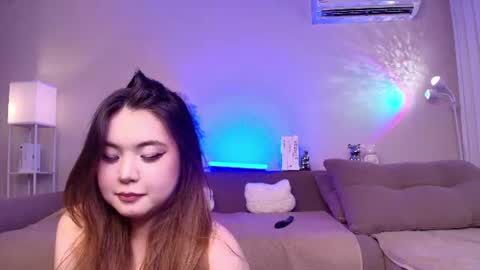 Snapshot of yummy_yuna chatting on 07-23-26, 01:58 Yumi online show from 07-23-26, 01:58