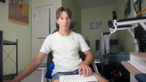 Alex online show from 07-11-26, 06:43