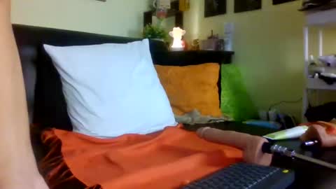 Snapshot of yummylheng chatting on 02-27-25, 03:36 yummylheng online show from 02-27-25, 03:36