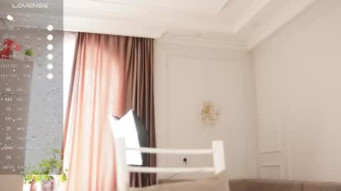 Snapshot of yuna_leen chatting on 12-03-25, 06:21 yuna_leen online show from 12-03-25, 06:21