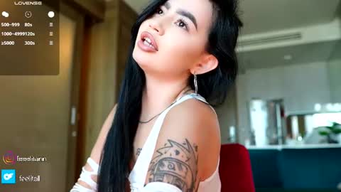 Snapshot of yuna_leen chatting on 06-22-26, 06:32 yuna_leen online show from 06-22-26, 06:32