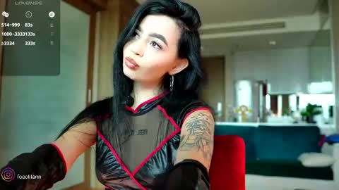 Snapshot of yuna_leen chatting on 07-17-26, 09:49 yuna_leen online show from 07-17-26, 09:49