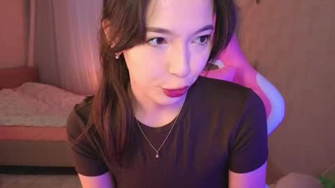 Yuna online show from 04-19-26, 01:38