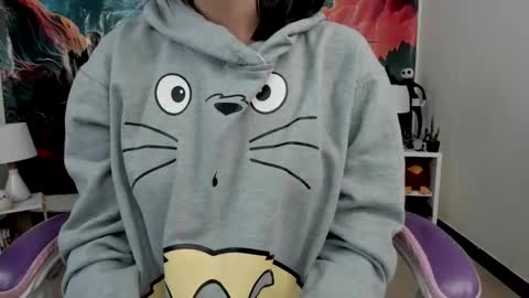 Yuna online show from 11-04-25, 03:22