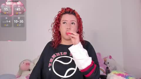 yunahott_ online show from 11-21-25, 04:55