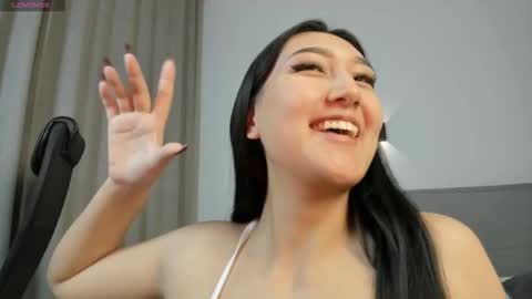 Snapshot of yunamini chatting on 11-07-25, 07:14 Yuna online show from 11-07-25, 07:14