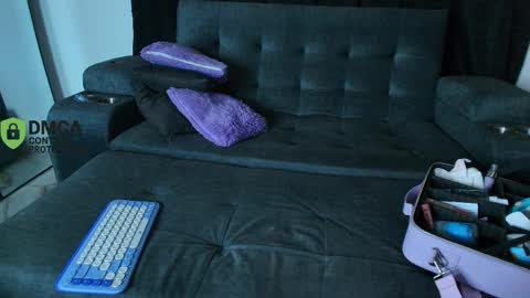 ELITA online show from 03-30-26, 04:57