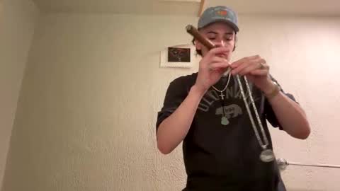 Snapshot of yungstudbev chatting on 02-27-26, 09:37 yungstudbev online show from 02-27-26, 09:37