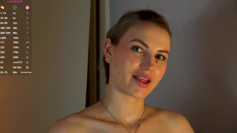 Tessa online show from 04-16-26, 09:39