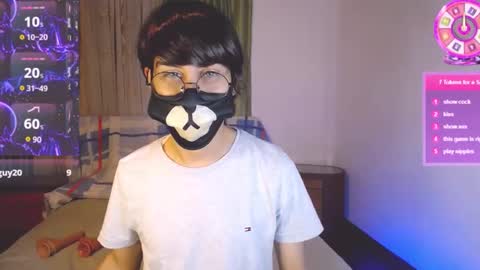 Snapshot of yuniorb chatting on 01-19-25, 03:50 the puppy boy online show from 01-19-25, 03:50