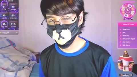 Snapshot of yuniorb chatting on 10-09-25, 03:37 the puppy boy online show from 10-09-25, 03:37