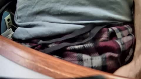 Snapshot of yuppers1234 chatting on 09-17-25, 04:19 yuppers1234 online show from 09-17-25, 04:19