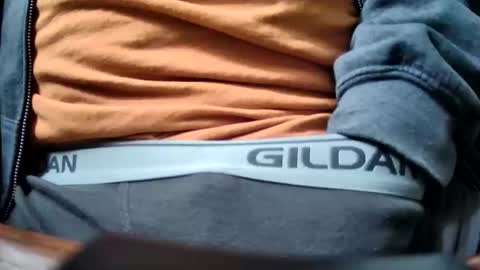 Snapshot of yuppers1234 chatting on 10-24-25, 07:10 yuppers1234 online show from 10-24-25, 07:10