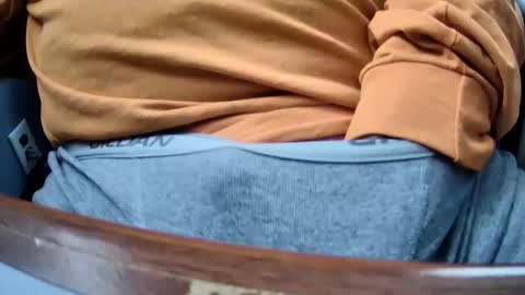 Snapshot of yuppers1234 chatting on 12-03-25, 02:15 yuppers1234 online show from 12-03-25, 02:15