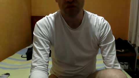 Snapshot of yuquiao chatting on 06-12-26, 02:54 yuquiao online show from 06-12-26, 02:54