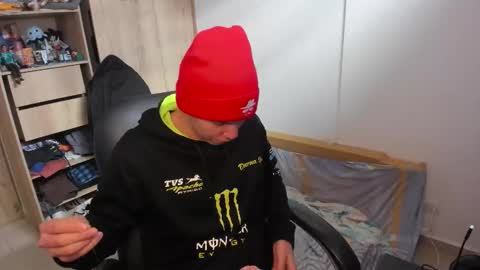 yurii_moody online show from 11-14-25, 07:23