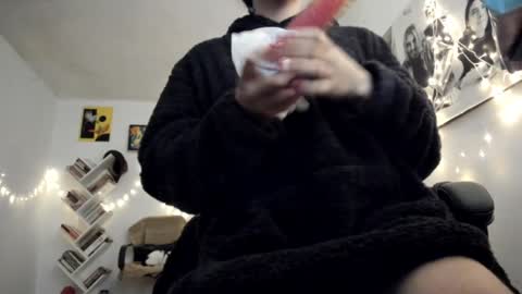 paola online show from 01-08-25, 10:58