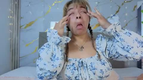 Yutori online show from 10-15-25, 02:55