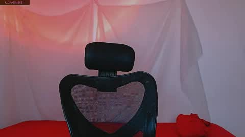 Snapshot of yuyito15 chatting on 05-13-26, 02:42 Yuyu online show from 05-13-26, 02:42