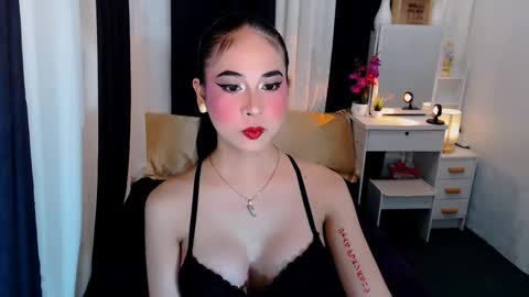 Snapshot of yvannasilva18 chatting on 10-25-25, 11:40 jai online show from 10-25-25, 11:40