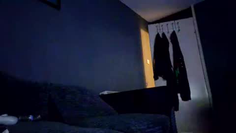 T online show from 09-13-25, 01:38