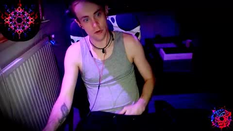 Snapshot of yyscript chatting on 12-28-24, 07:44   online show from 12-28-24, 07:44