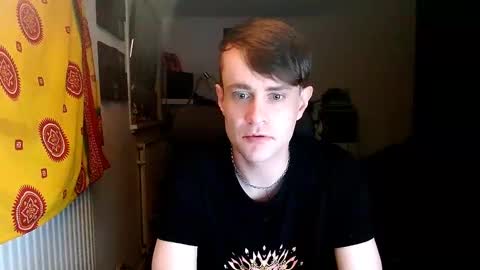 Snapshot of yyscript chatting on 03-07-25, 12:15   online show from 03-07-25, 12:15