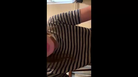 yzza_suave online show from 11-09-25, 08:45