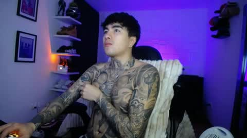 Snapshot of zac_muller1 chatting on 05-19-26, 04:19 zac_muller1 online show from 05-19-26, 04:19
