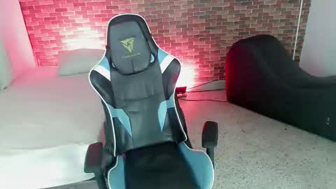 ZACARIAS online show from 09-21-25, 03:08