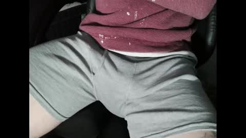 zach52590 online show from 11-24-25, 03:06