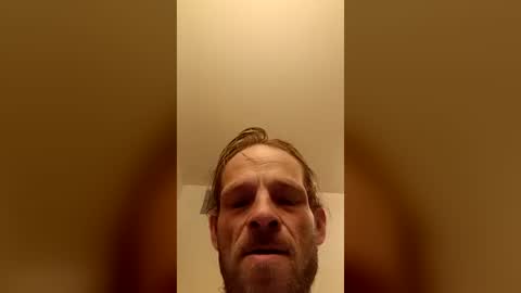 zach7275 online show from 06-12-26, 03:44