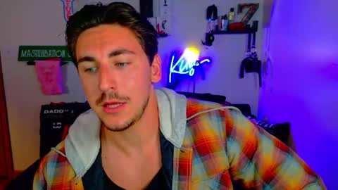 Zach Rhyder online show from 10-07-25, 01:47