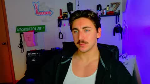 Zach Rhyder online show from 11-21-25, 01:59