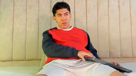 Snapshot of zack_conor chatting on 12-26-24, 12:05 zack conor online show from 12-26-24, 12:05