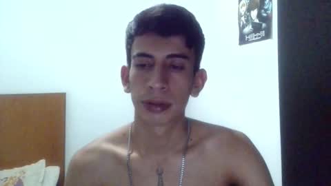 Snapshot of zack_kingg chatting on 02-10-26, 01:10 Zack King online show from 02-10-26, 01:10