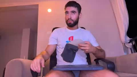 Snapshot of zack_sullivan22 chatting on 05-04-26, 12:39 zack_sullivan22 online show from 05-04-26, 12:39