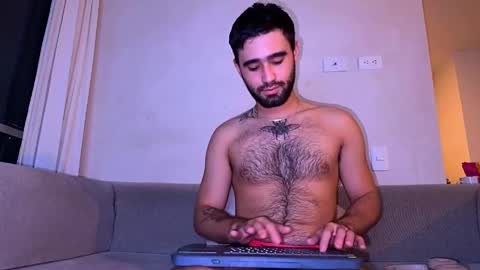 zack_sullivan22 online show from 05-18-26, 02:18