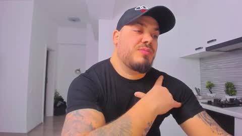 Snapshot of zackconnorsx chatting on 02-05-25, 01:47 Zack online show from 02-05-25, 01:47