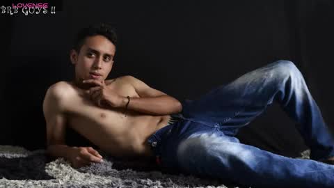 zackdriussyx online show from 02-05-25, 11:06