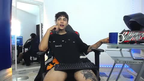 Snapshot of zacktk7 chatting on 12-13-24, 11:50 zack online show from 12-13-24, 11:50