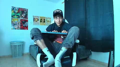 Snapshot of zacktk7 chatting on 02-13-25, 08:03 zack online show from 02-13-25, 08:03