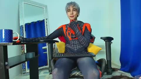 Snapshot of zacktk7 chatting on 03-06-25, 06:16 zack online show from 03-06-25, 06:16